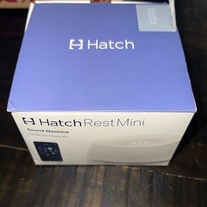 Hatch mini sleeper sound machine with timer